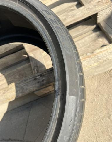 Pirelli P Zero PZ4 285/30 R22