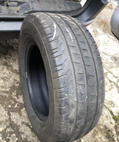 Continental ContiVanContact 200 235/65 R16C