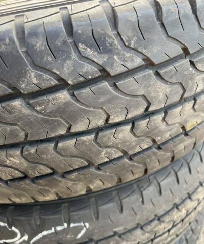 Dunlop EconoDrive 215/65 R16C