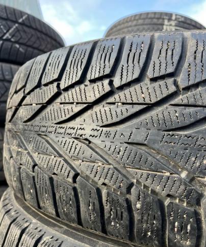 Nokian Tyres Hakkapeliitta R2 235/65 R18