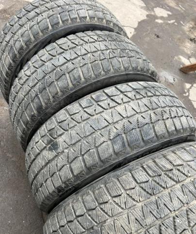 Bridgestone Blizzak WS-80 235/50 R19