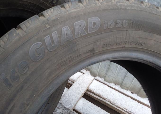 Yokohama Ice Guard IG20 215/60 R16