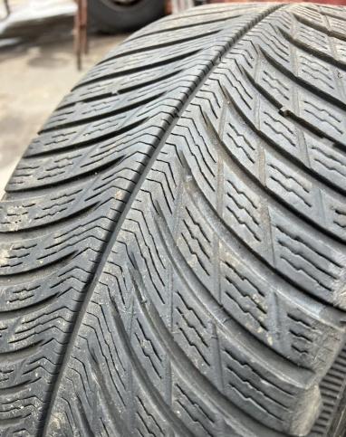 Michelin Pilot Alpin 5 235/40 R18