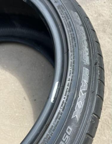 Dunlop SP Sport Maxx 050+ 245/45 R19 и 275/40 R19