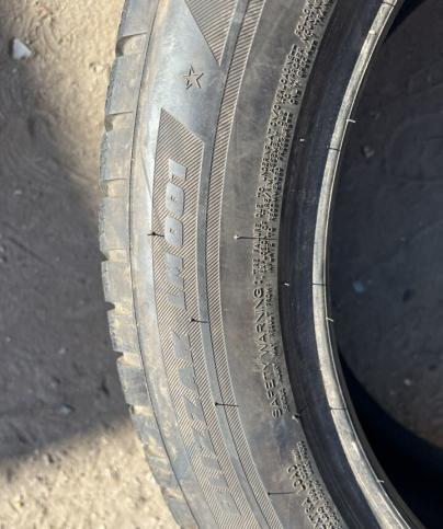 Bridgestone Blizzak LM-001 265/50 R19