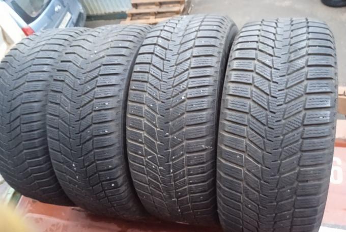 Continental WinterContact SI 215/55 R16