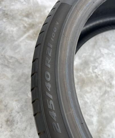 Pirelli P Zero PZ4 245/40 R21