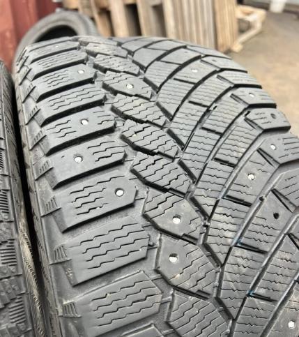 Gislaved Nord Frost 200 225/50 R17