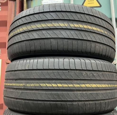 Michelin Primacy 4 235/55 R17