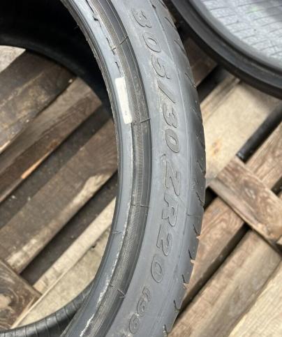 Pirelli P Zero 305/30 R20