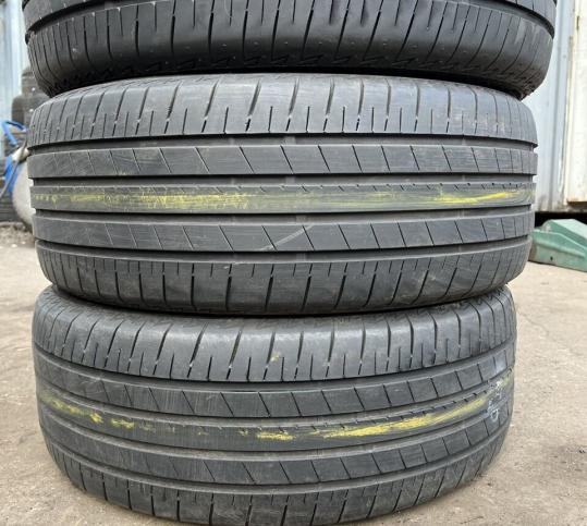 Bridgestone Turanza T005A 225/55 R17