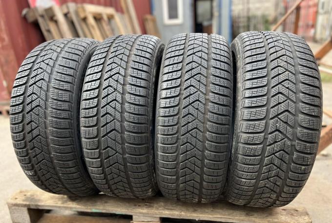 Pirelli Winter Sottozero 3 225/45 R18