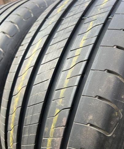 Goodyear EfficientGrip 2 SUV 275/50 R21