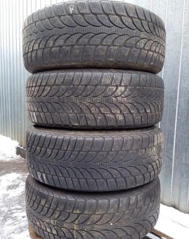 Bridgestone Blizzak LM-32 225/55 R17