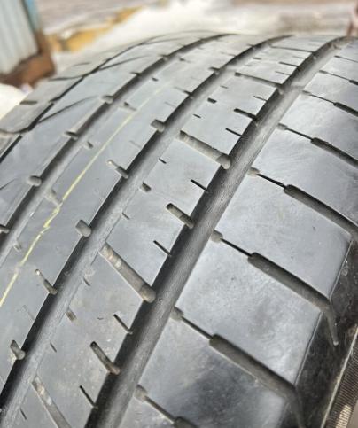 Pirelli P Zero 275/40 R19