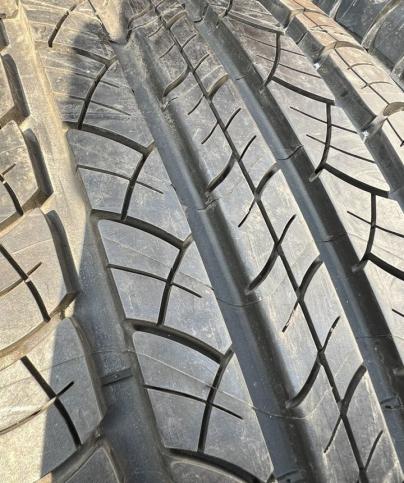 Michelin Latitude Tour HP 235/65 R17