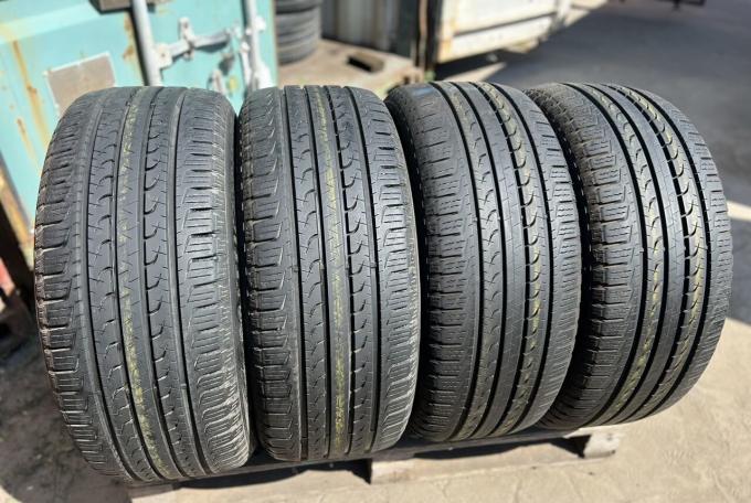 Goodyear EfficientGrip SUV 265/50 R20