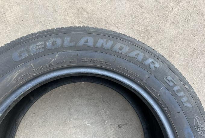 Yokohama Geolandar SUV G055 225/65 R17