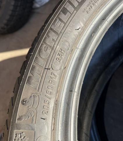 Michelin Alpin A4 205/50 R17