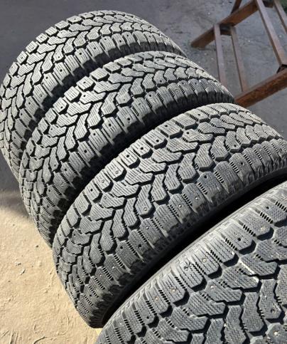 Yokohama Ice Guard F700Z 215/60 R17