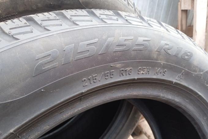 Pirelli Winter Sottozero 3 215/55 R18