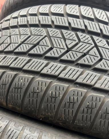 Pirelli Scorpion Winter 275/45 R21