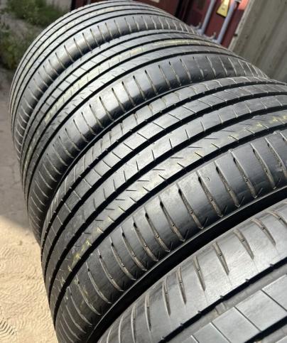 Bridgestone Alenza 001 275/45 R21