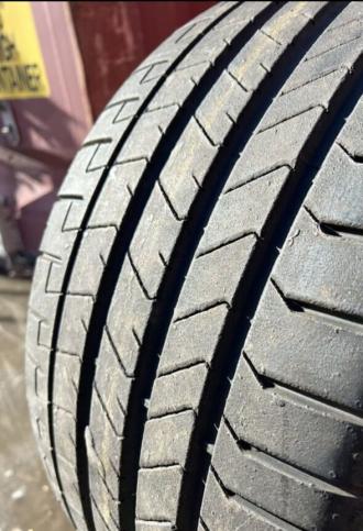 Pirelli P Zero PZ4 305/30 R20