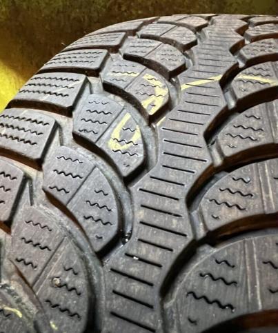 Bridgestone Blizzak LM-32 235/50 R18