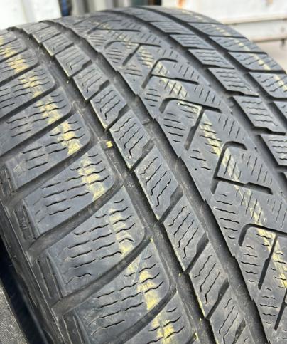 Pirelli Scorpion Winter RFT 315/35 R21