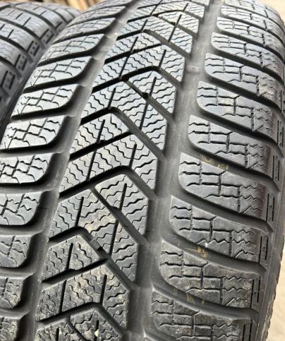 Pirelli Winter Sottozero 3 225/45 R18