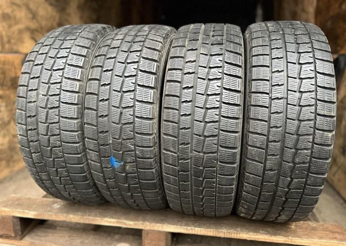 Dunlop Winter Maxx WM01 215/60 R16