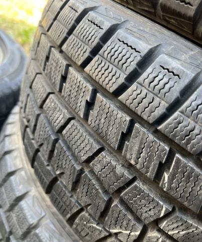 Dunlop Winter Maxx WM01 205/55 R16