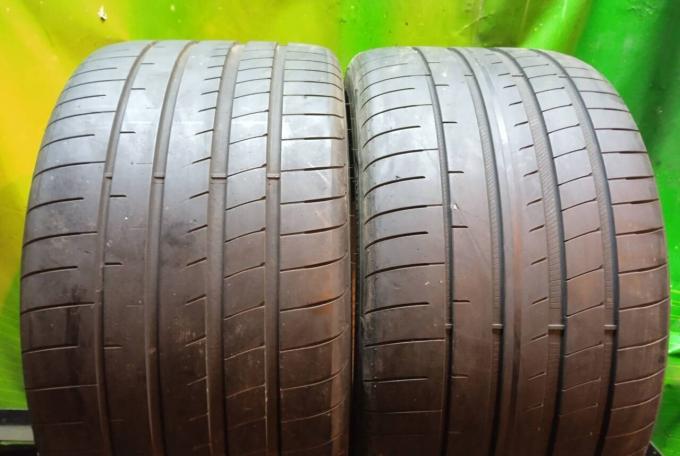 Goodyear Eagle F1 Asymmetric 3 305/30 R21