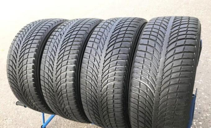 Michelin Latitude Alpin LA2 255/45 R20