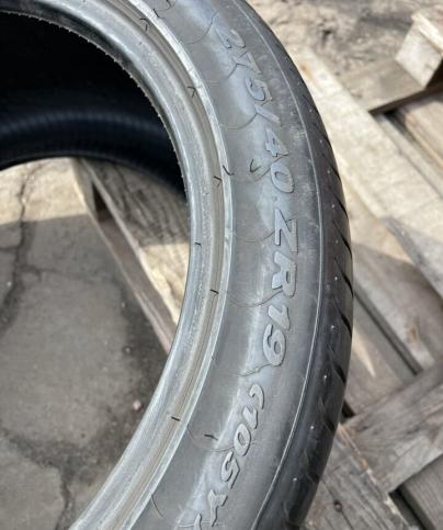 Pirelli P Zero 275/40 R19