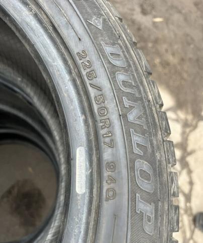 Dunlop Winter Maxx WM01 225/50 R17