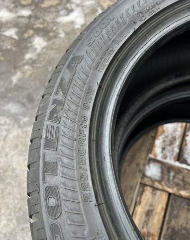 Bridgestone Potenza S001 205/55 R16 и 225/50 R16