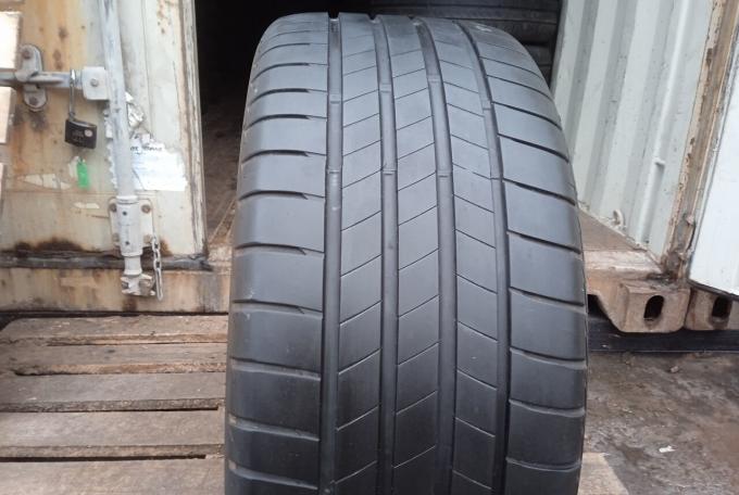 Bridgestone Turanza T005 255/45 R18