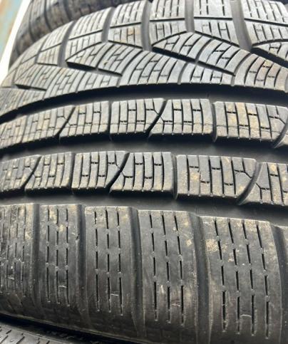 Pirelli Winter Sottozero 240 Serie II 255/40 R18