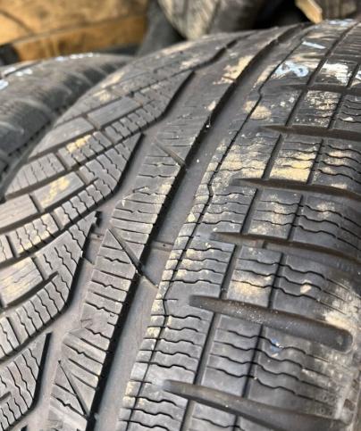 Michelin Pilot Alpin 4 245/45 R18