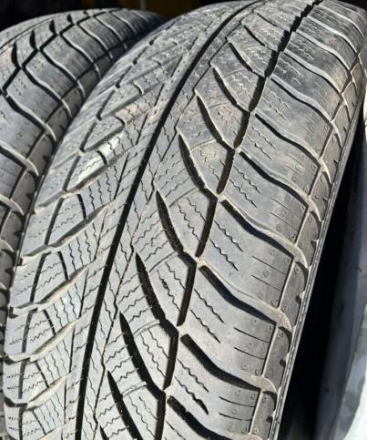 Goodyear UltraGrip 8 Performance 205/65 R16