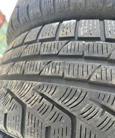 Pirelli Winter Sottozero 210 Serie II 235/50 R19