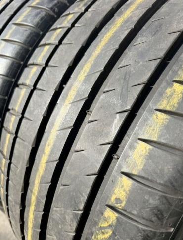 Michelin Pilot Sport 4 275/40 R19