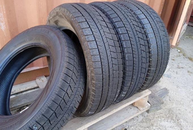 Bridgestone Blizzak VRX 185/65 R15