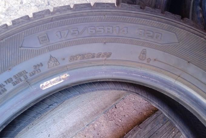 Goodyear Ice Navi 6 175/65 R14