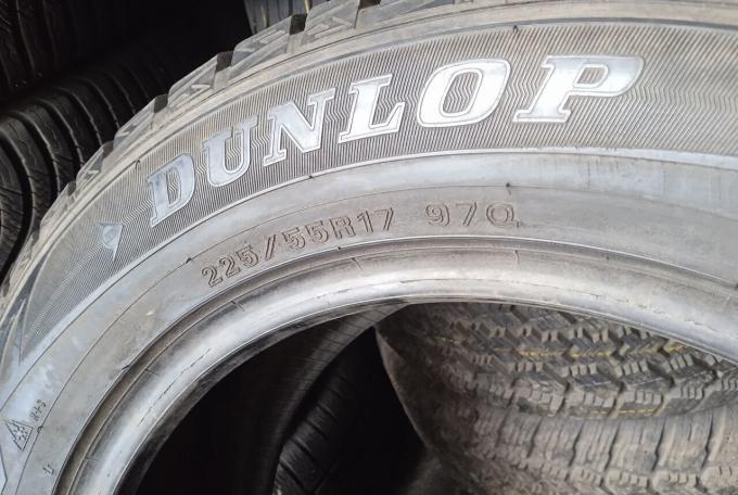 Dunlop Winter Maxx WM01 225/55 R17