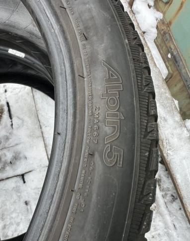 Michelin Alpin 5 225/45 R17