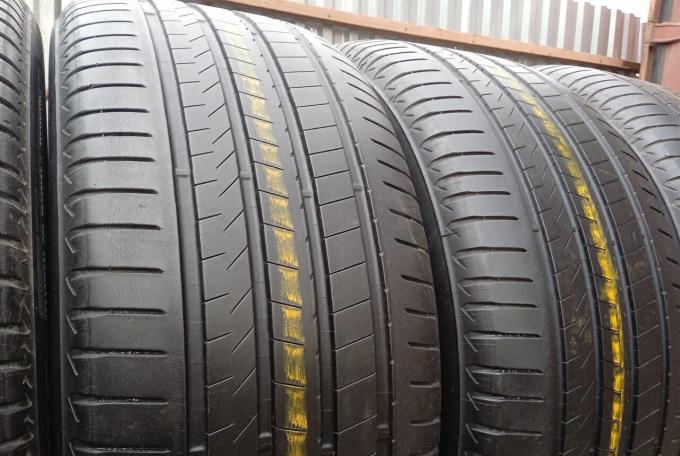 Bridgestone Alenza 001 285/50 R20