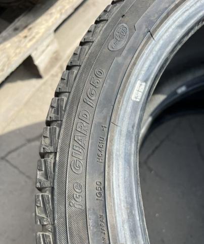 Yokohama Ice Guard IG50 215/45 R17